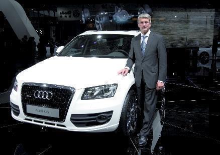 Audi-Chef Rupert Stadler bei der Weltpremiere des Q5 auf der Auto China in Peking. Foto: Auto-Reporter/Audi